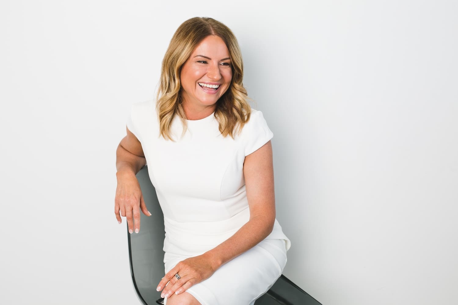 Negative Self-Talk? High Glutamate May Be The Answer / Alessandra Edwards